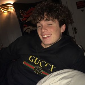 Meet your Posher, Jayce